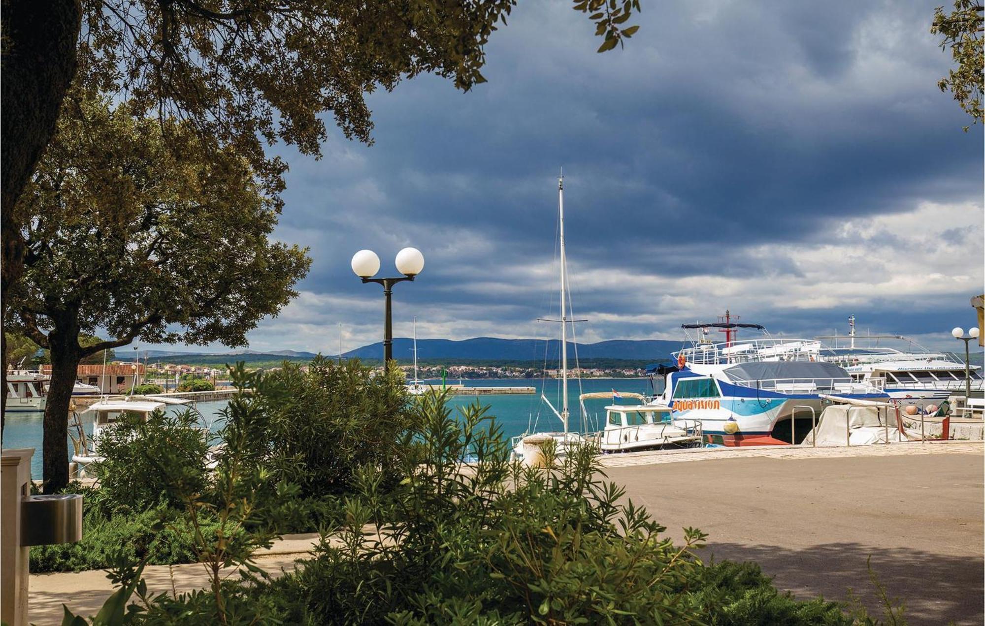 Nice Apartment In Zidarici With Wifi Vantacici Exterior foto